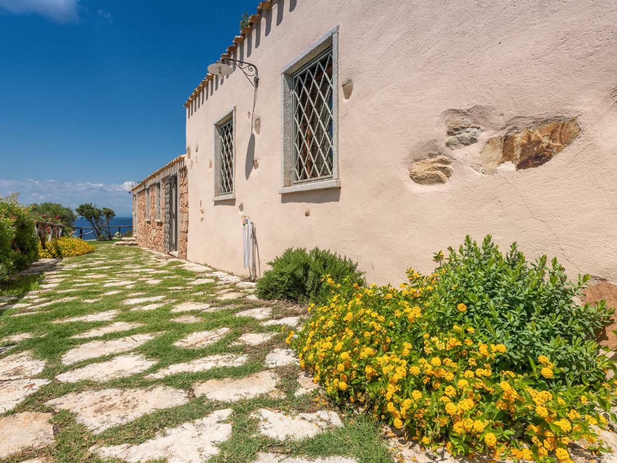 Angolo Di Paradiso Sul Mare Geremeas Exterior photo