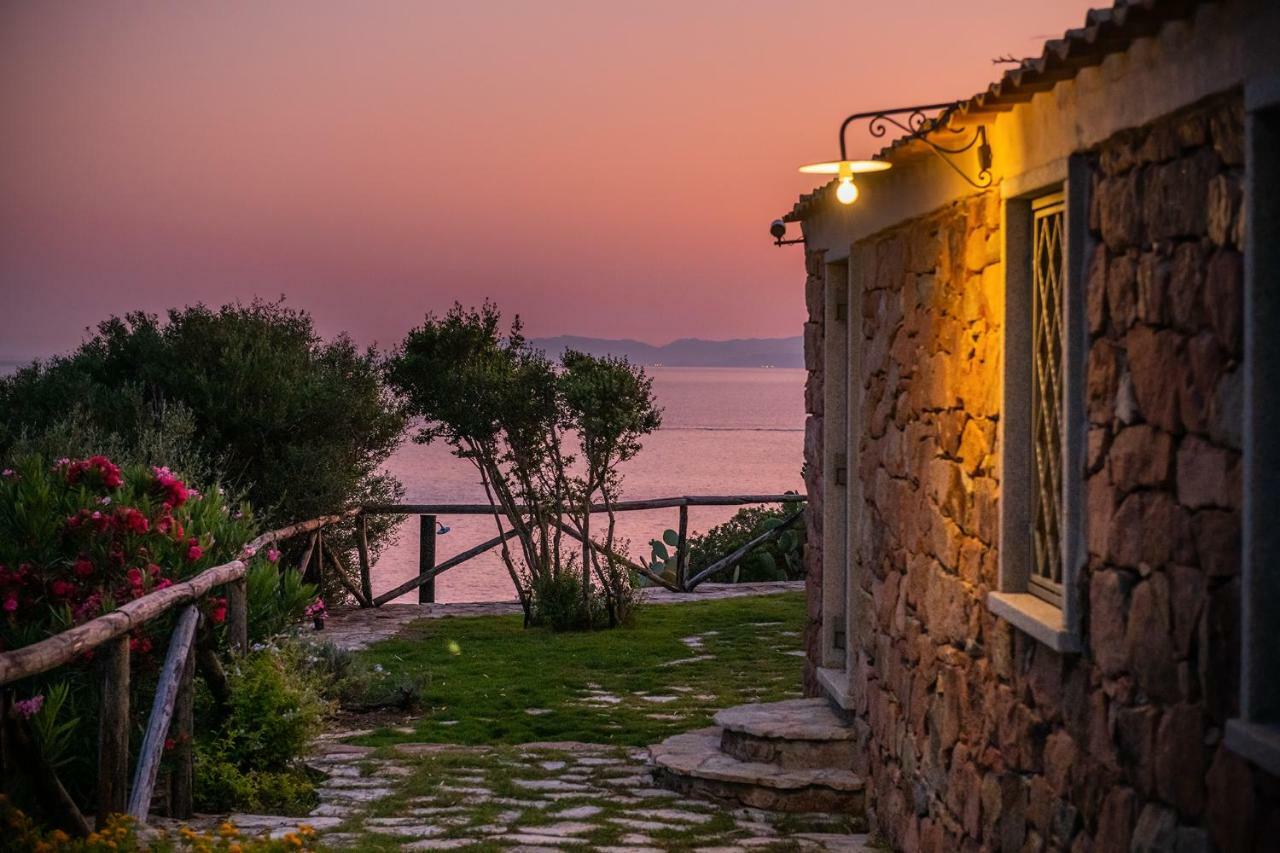Angolo Di Paradiso Sul Mare Geremeas Exterior photo